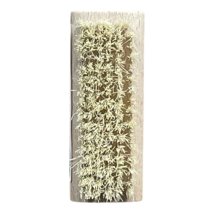 Spazzola per unghie in legno con fibre naturali