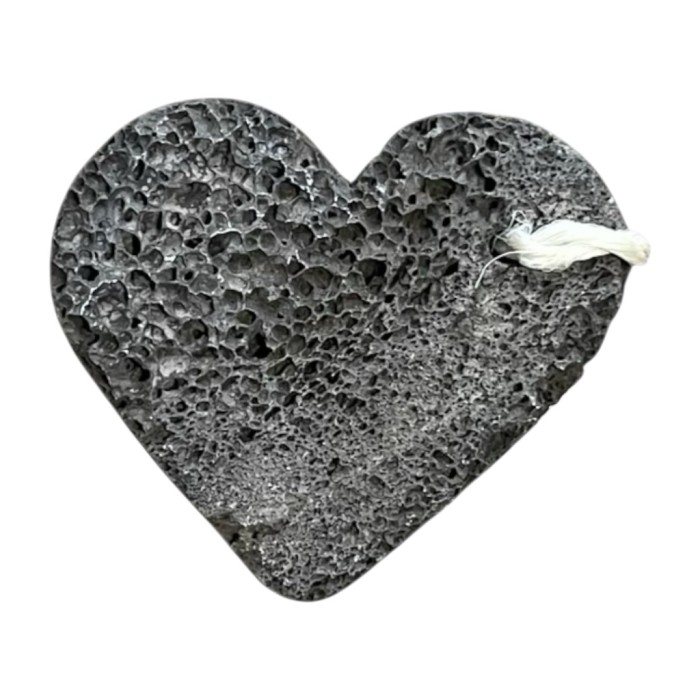 Pietra pomice a forma di cuore per levigare delicatamente le zone ruvide dei piedi